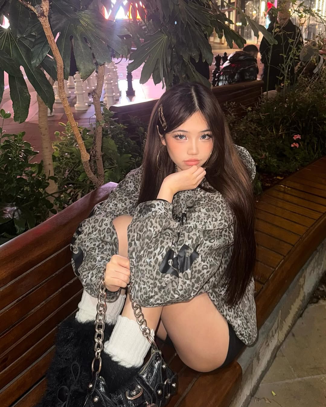 GARMENT OF PRAISE HOODIE