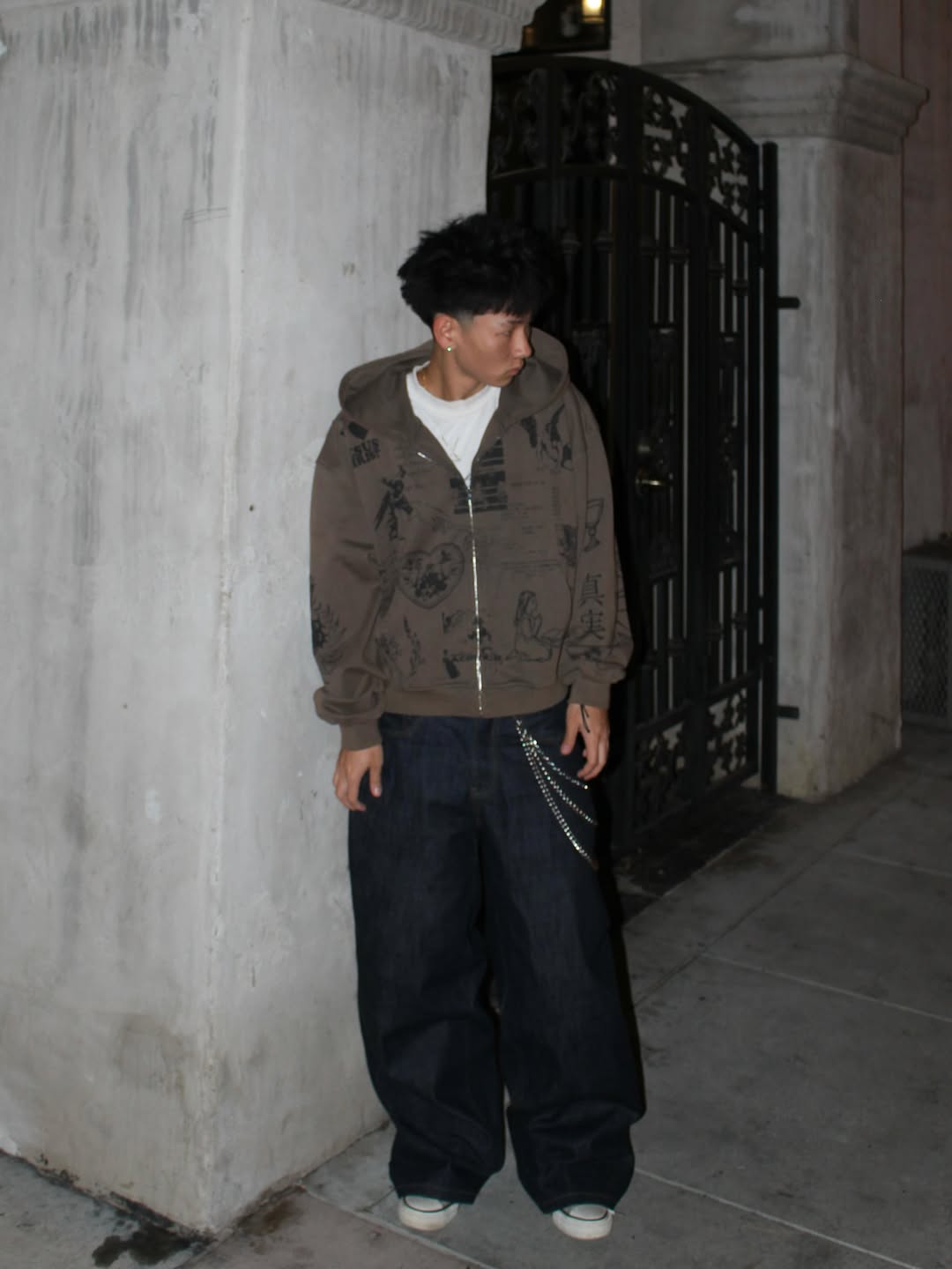 GALLERY ZIP UP