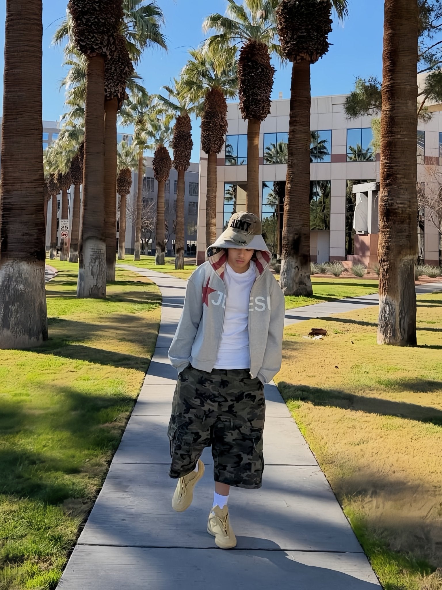 TRUE FREEDOM ZIP UP - Prayers Avenu ​
