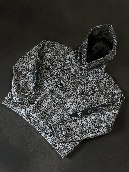 GARMENT OF PRAISE - Prayers Avenu ​