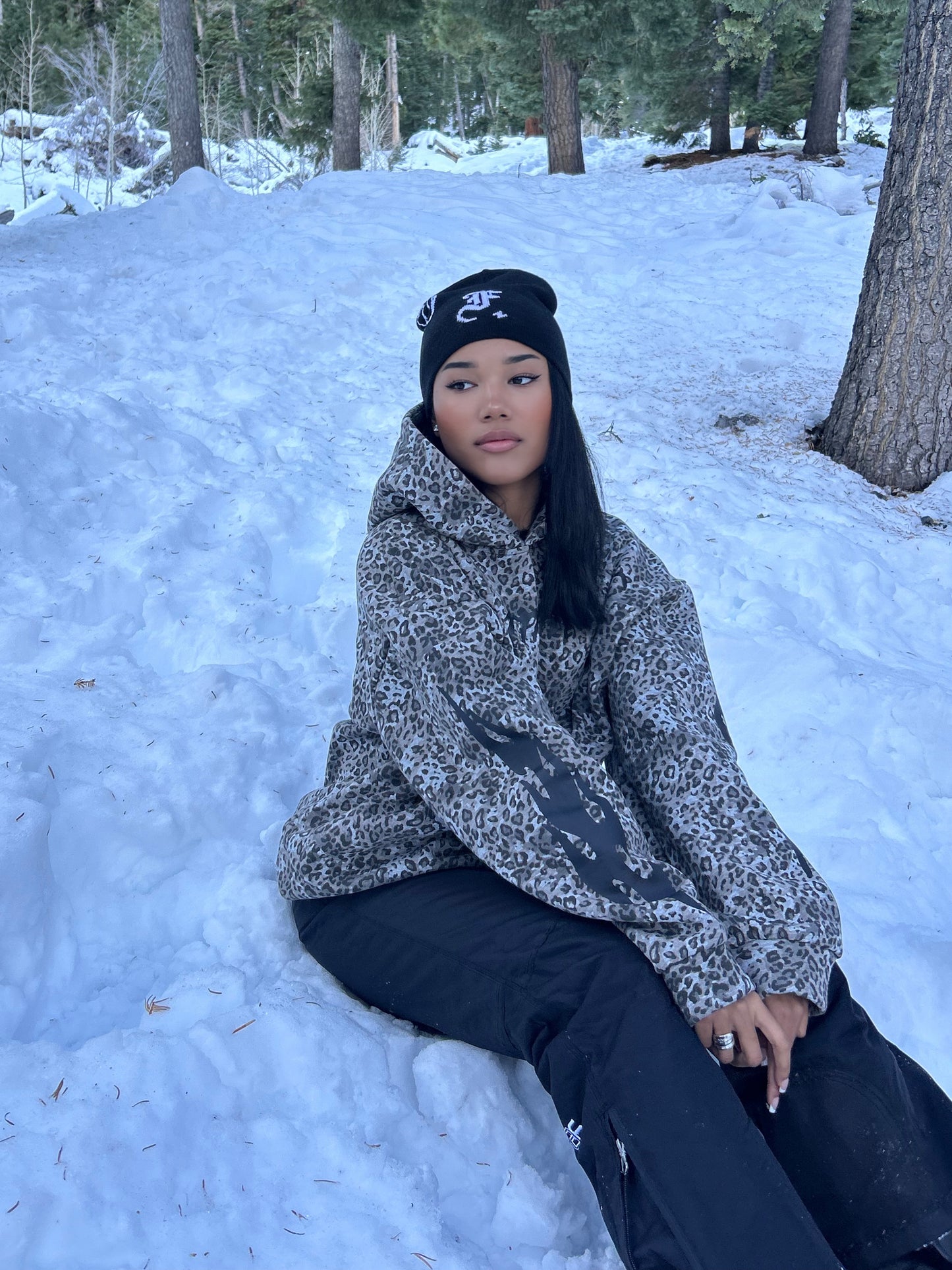 GARMENT OF PRAISE HOODIE