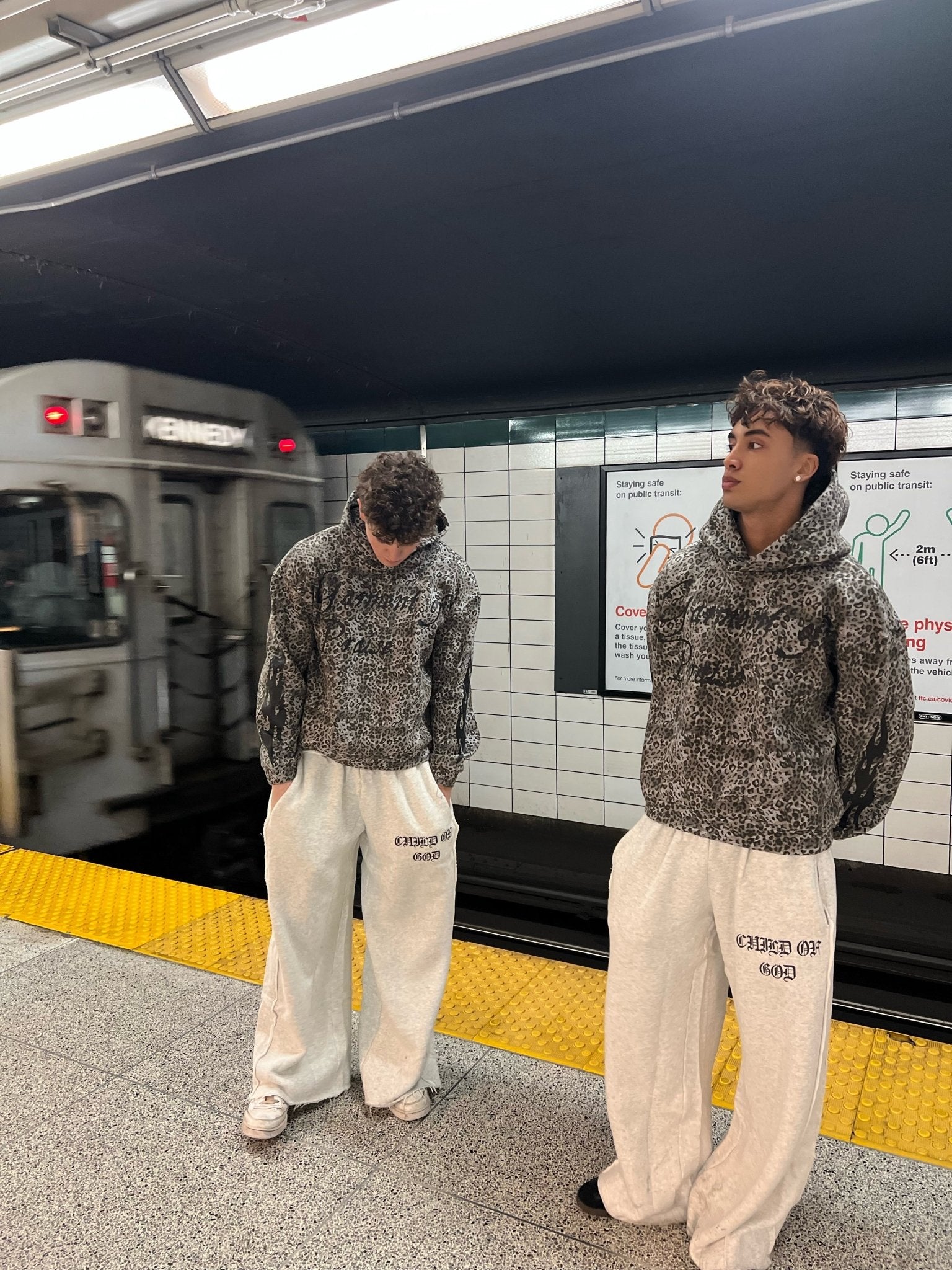 GARMENT OF PRAISE - Prayers Avenu ​