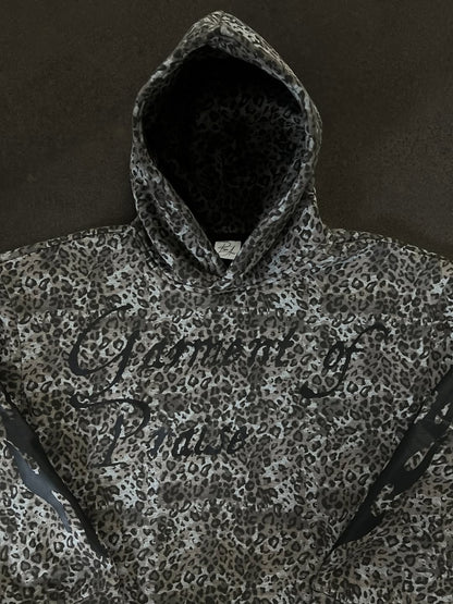 GARMENT OF PRAISE - Prayers Avenu ​