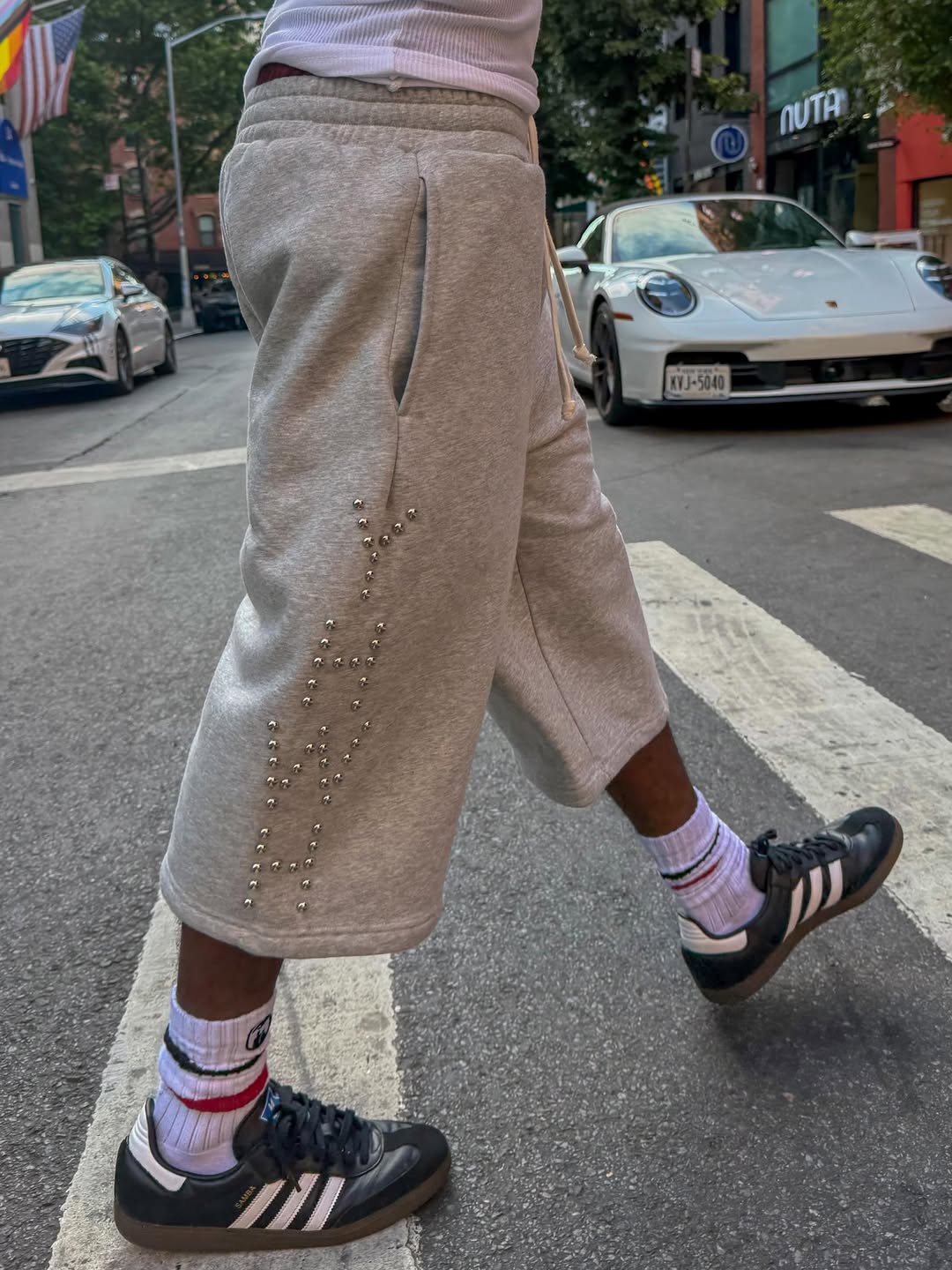 YHWH BAGGY SWEATSHORTS - Prayers Avenu ​