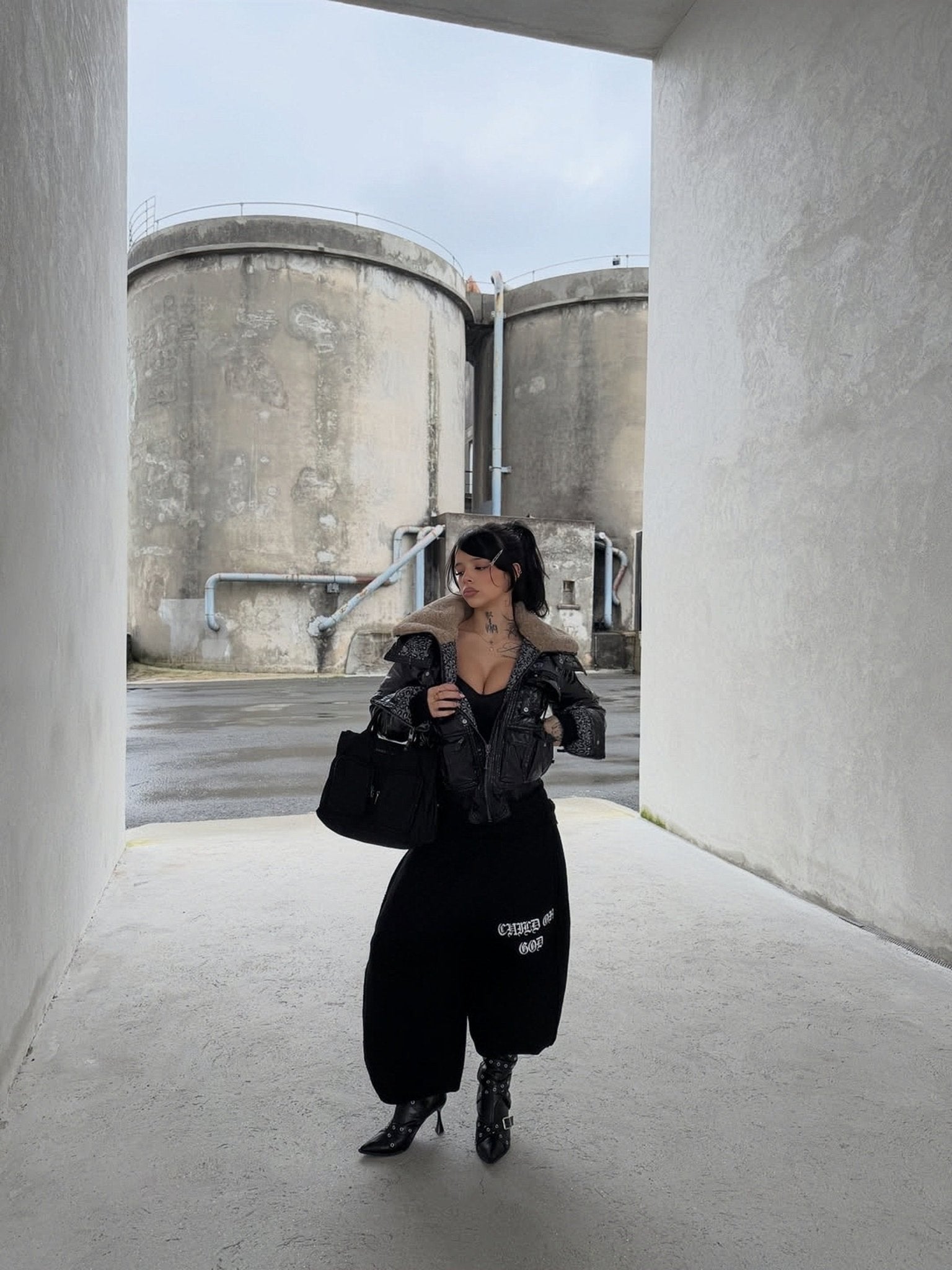 GRACE LAYER BAGGY SWEATPANTS - VOID - Prayers Avenu ​