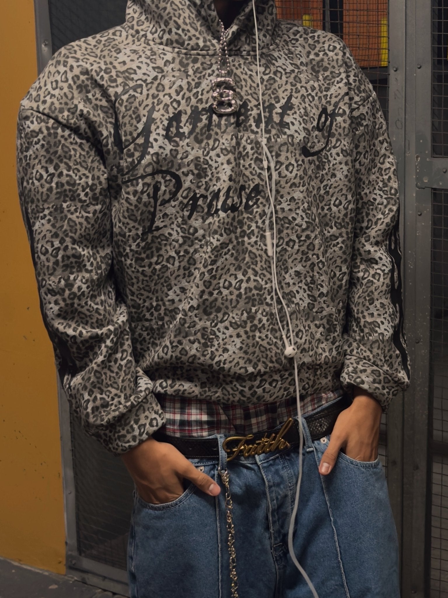 GARMENT OF PRAISE HOODIE - Prayers Avenu ​