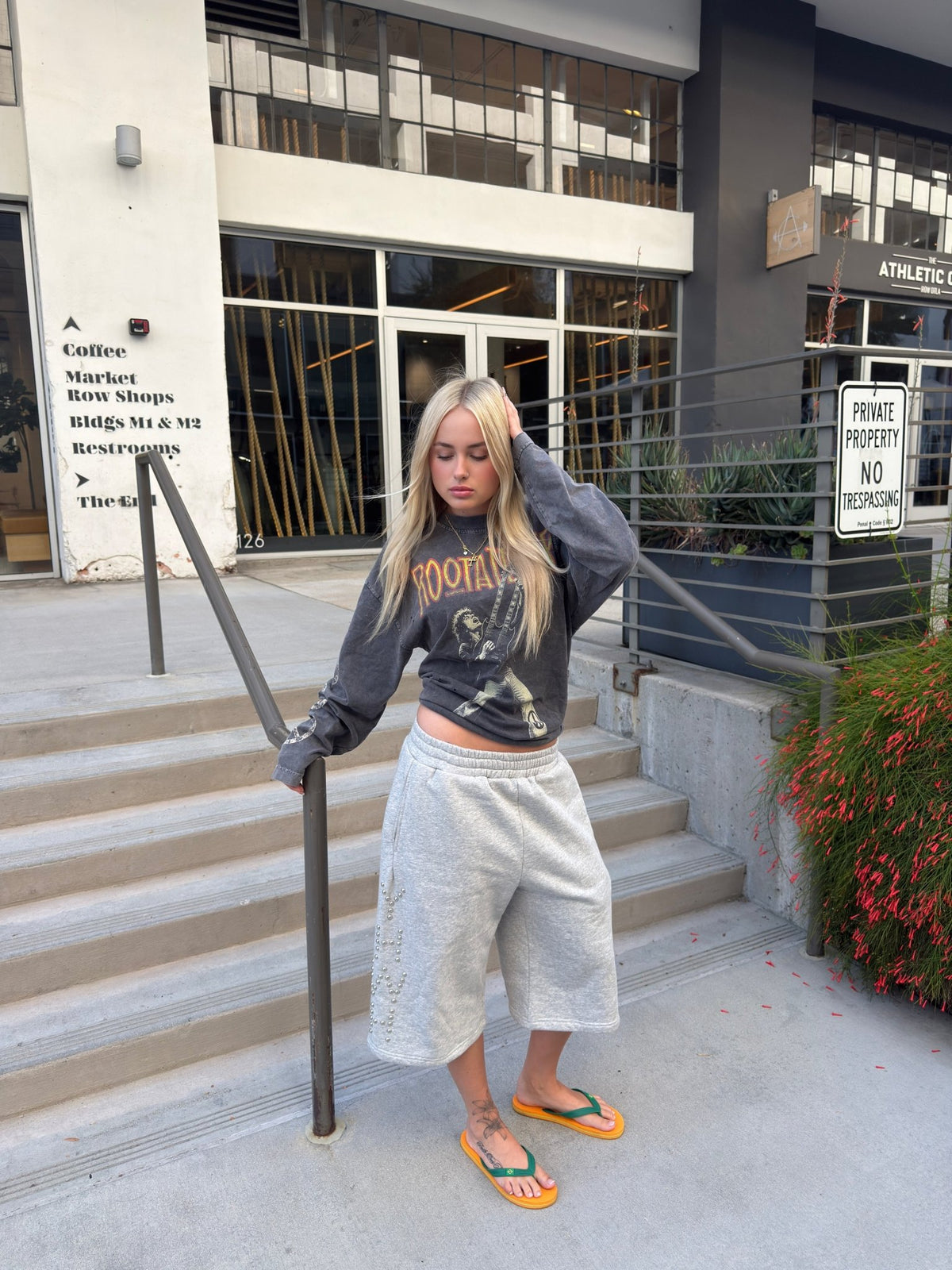 YHWH BAGGY SWEATSHORTS - Prayers Avenu ​