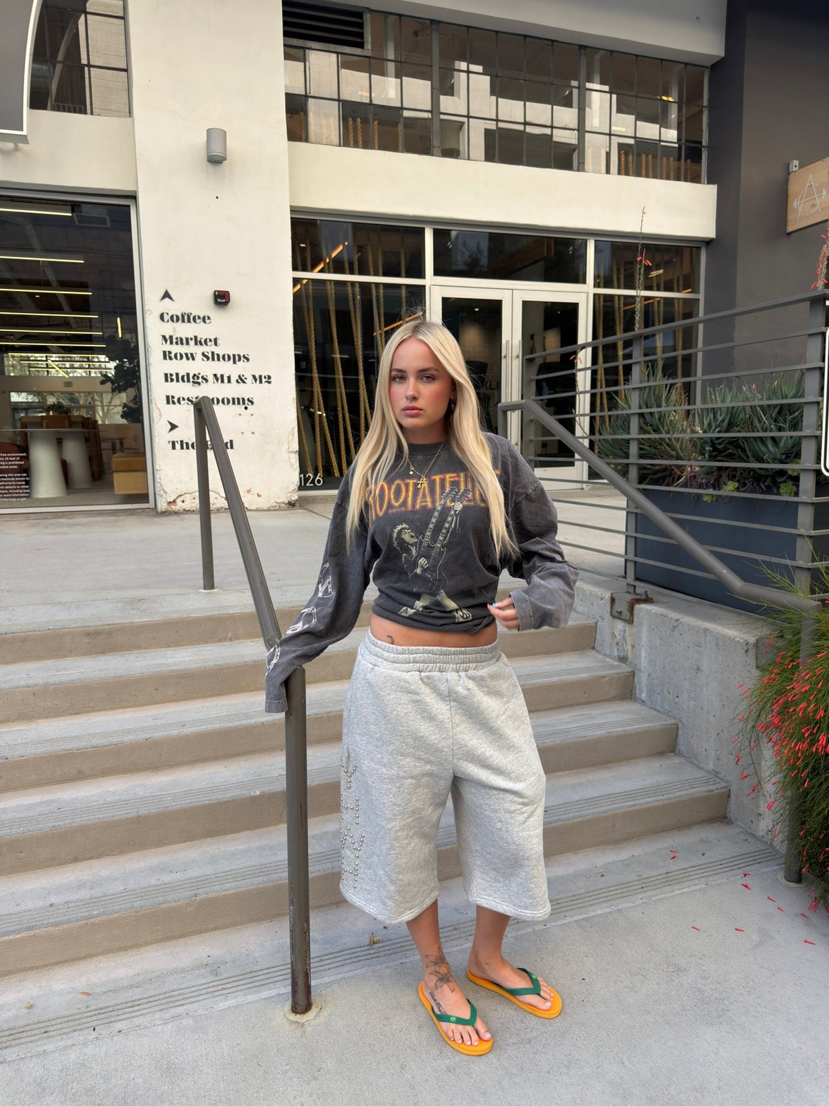 YHWH BAGGY SWEATSHORTS - Prayers Avenu ​