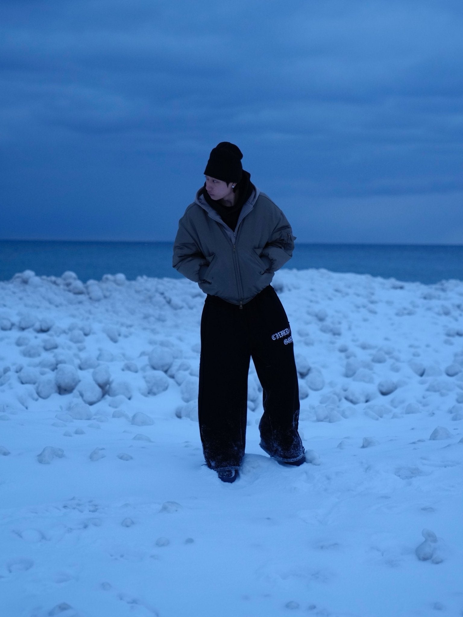 GRACE LAYER BAGGY SWEATPANTS - VOID - Prayers Avenu ​