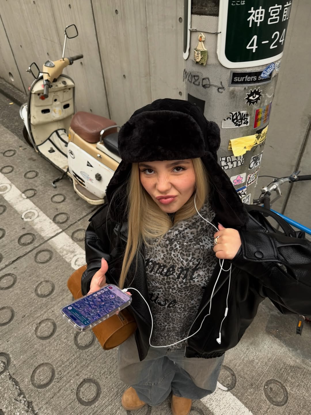 GARMENT OF PRAISE HOODIE