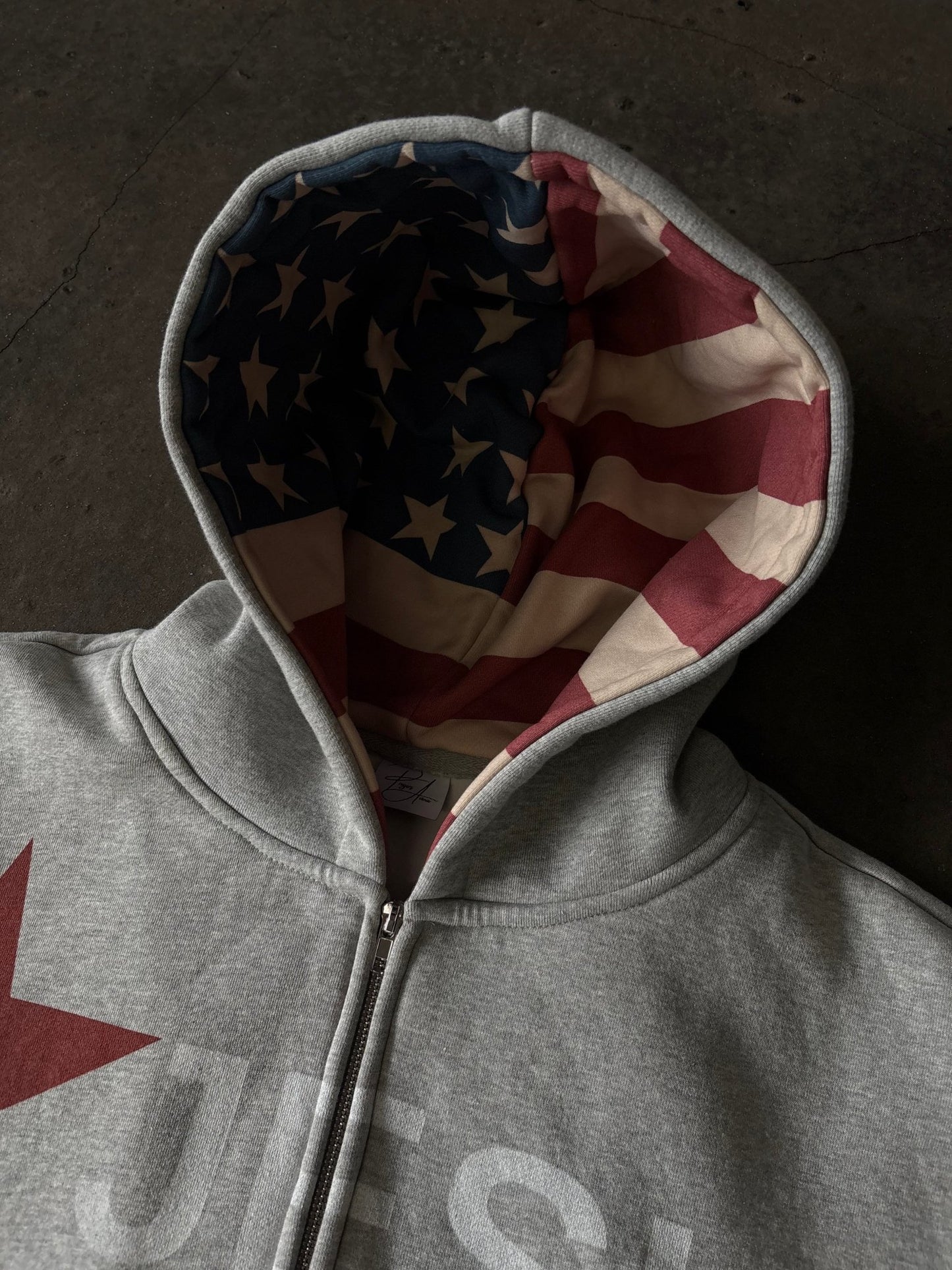 TRUE FREEDOM ZIP UP