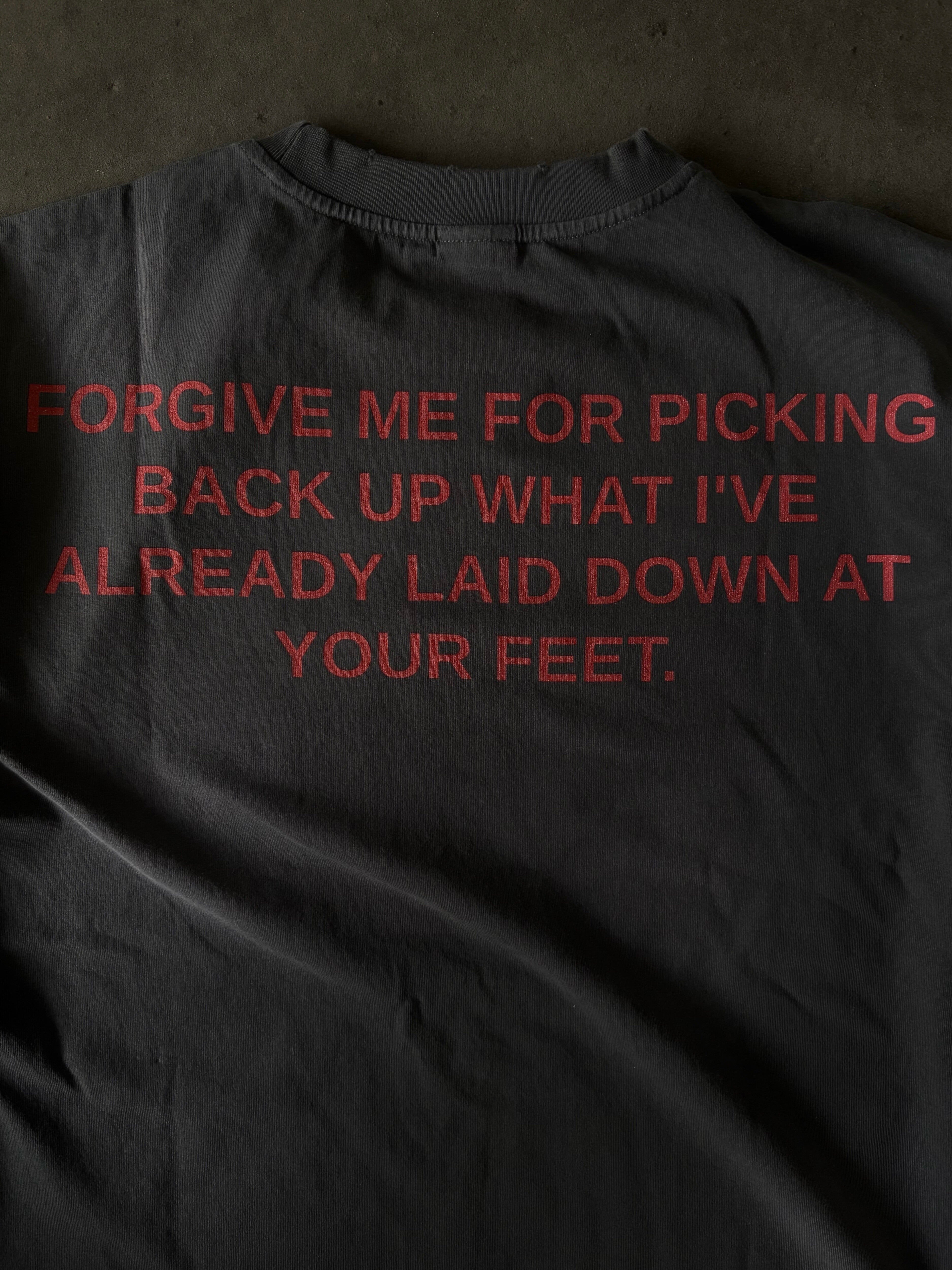 CHRIST IS ALIVE TEE - Prayers Avenu ​
