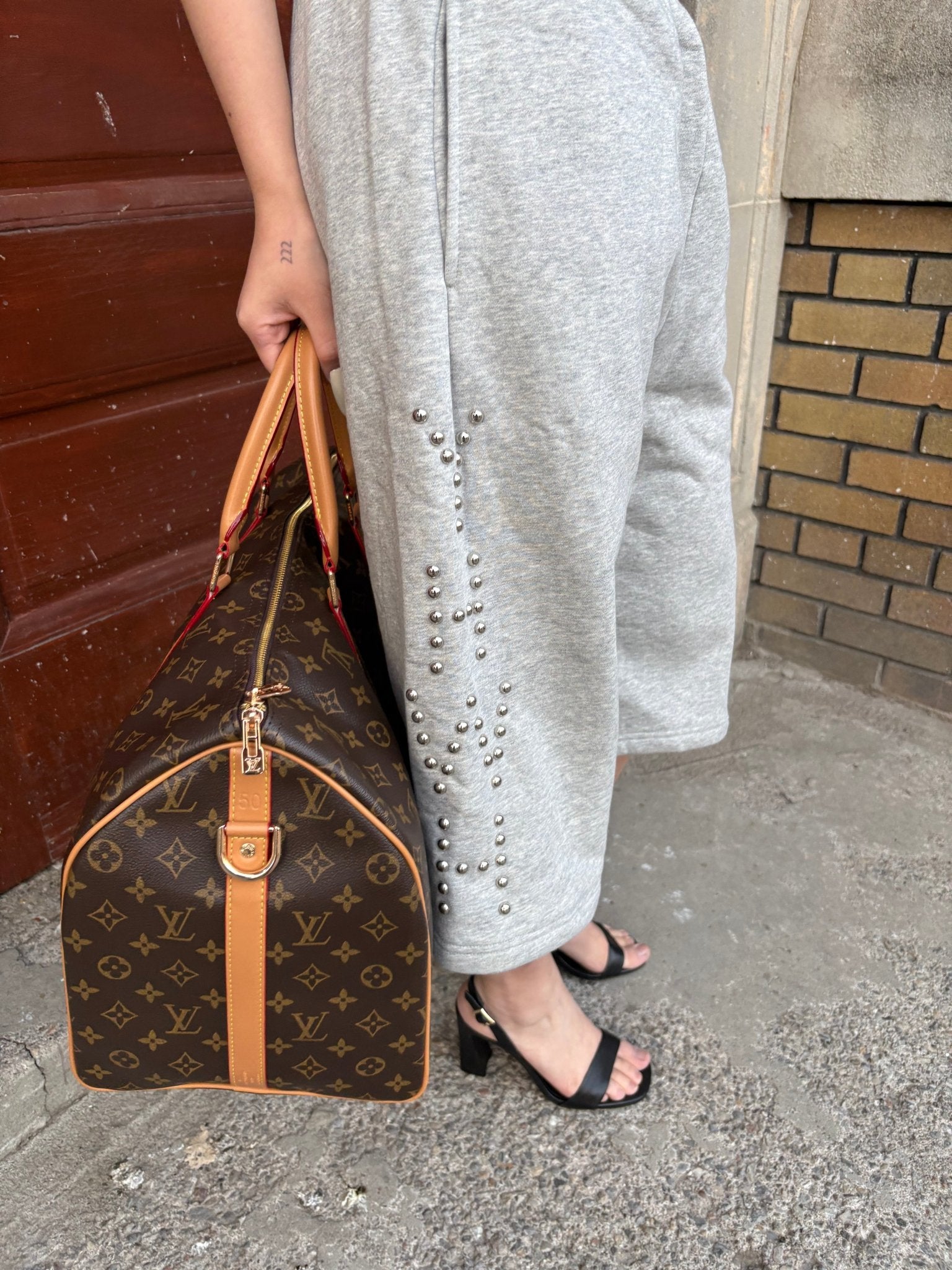 YHWH BAGGY SWEATSHORTS - Prayers Avenu ​
