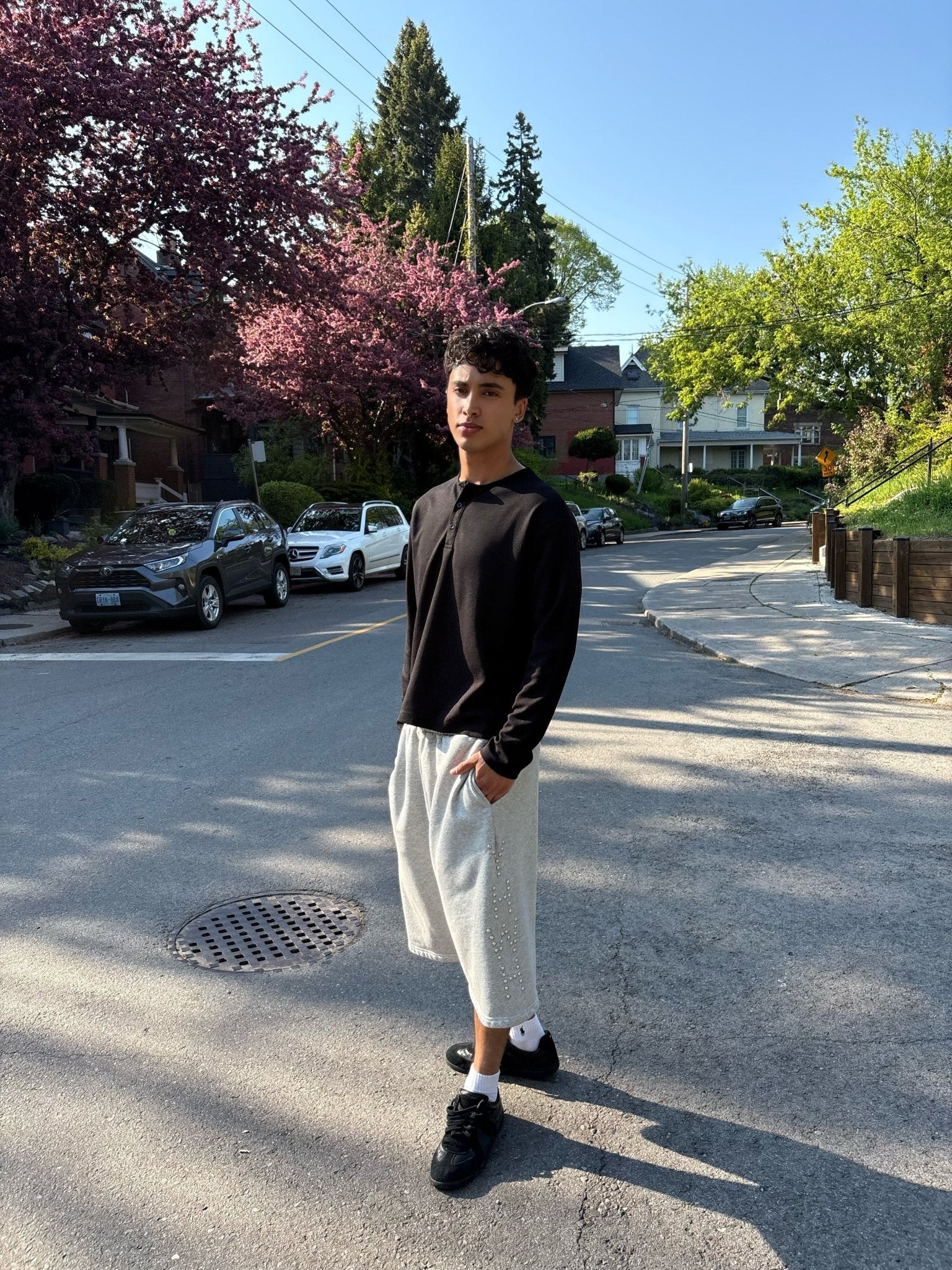 YHWH BAGGY SWEATSHORTS - Prayers Avenu ​