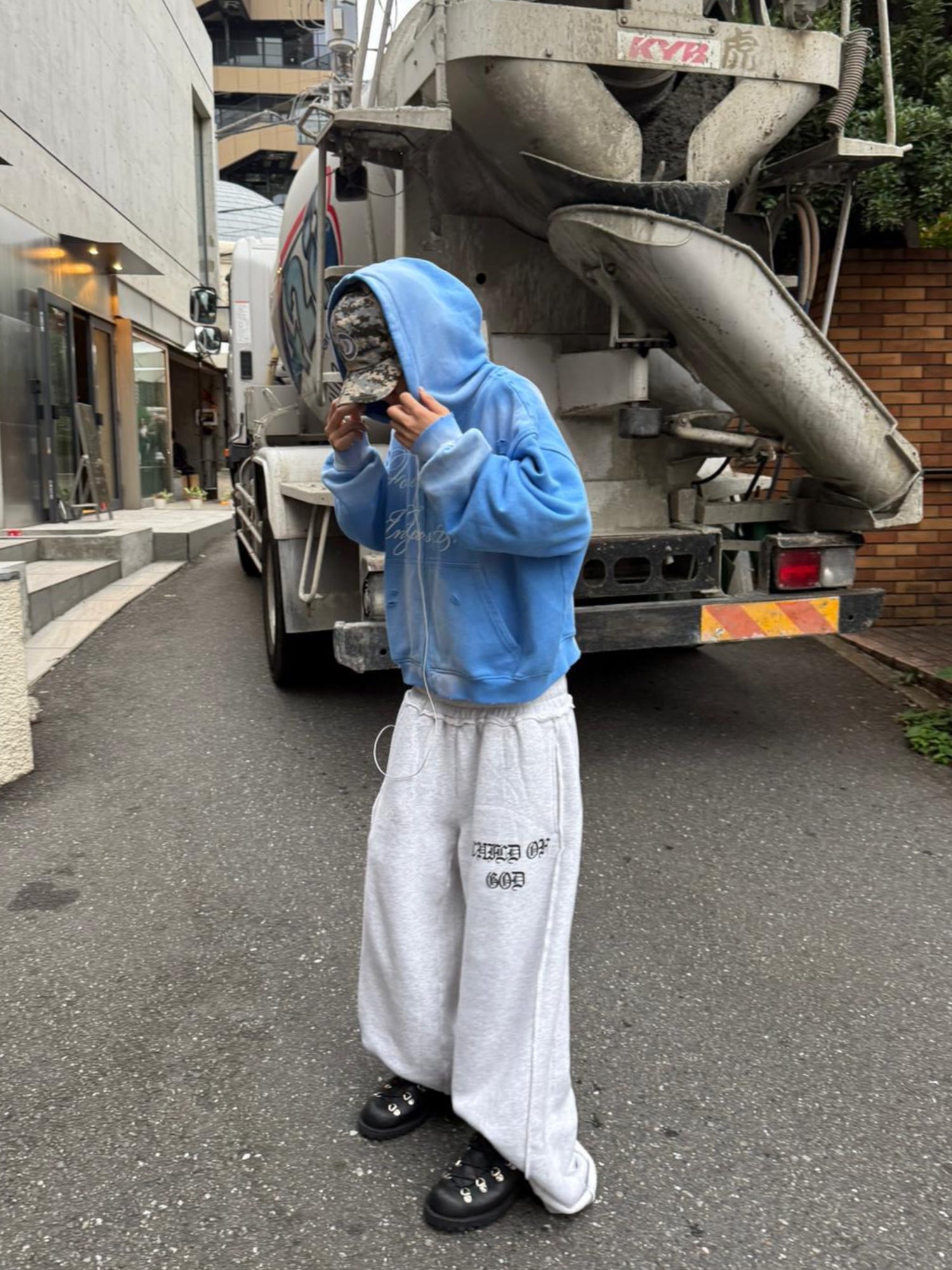 GRACE LAYER BAGGY SWEATPANTS - Prayers Avenu ​