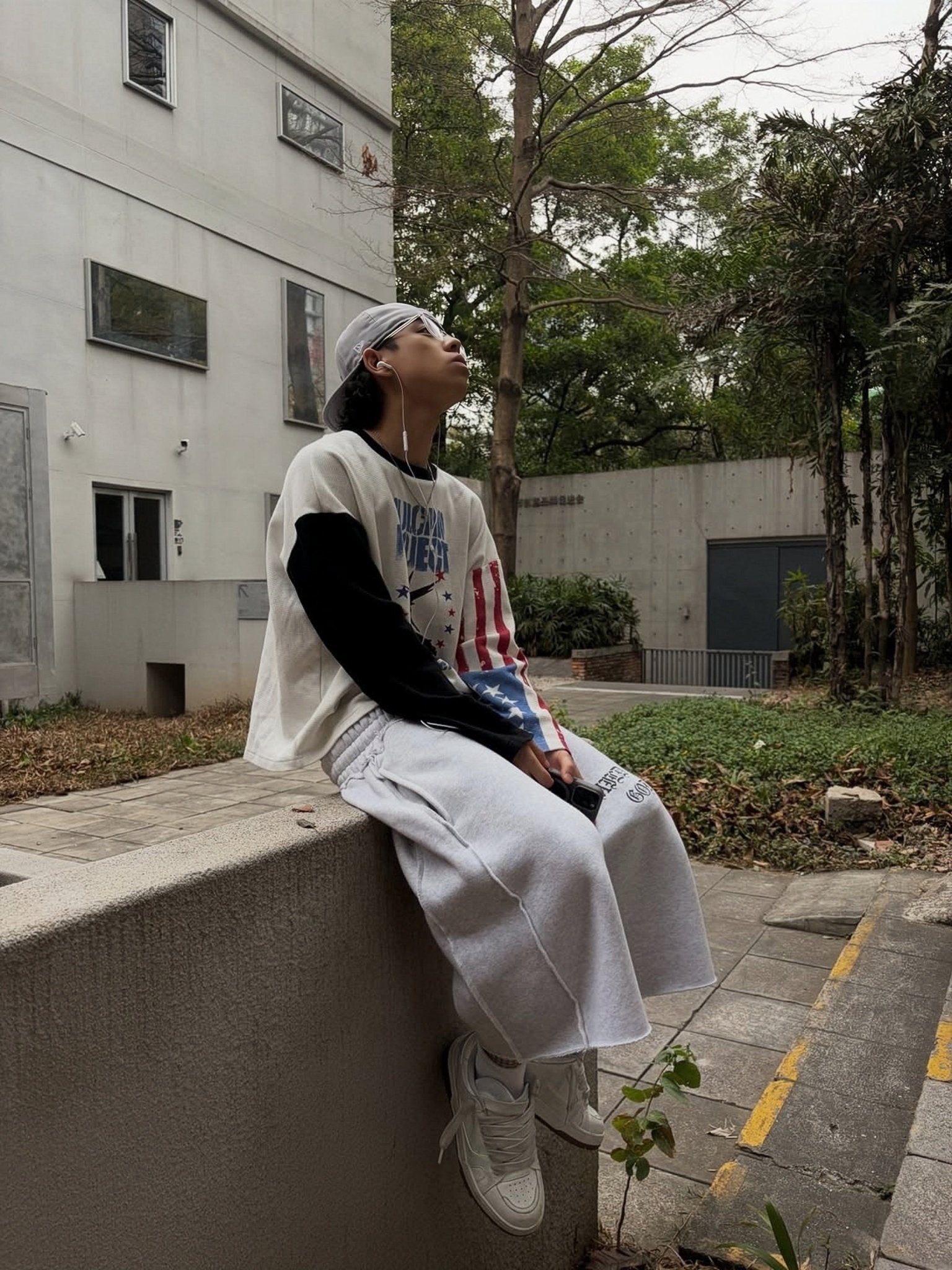 GRACE LAYER BAGGY SWEATPANTS - CLOUD - Prayers Avenu ​